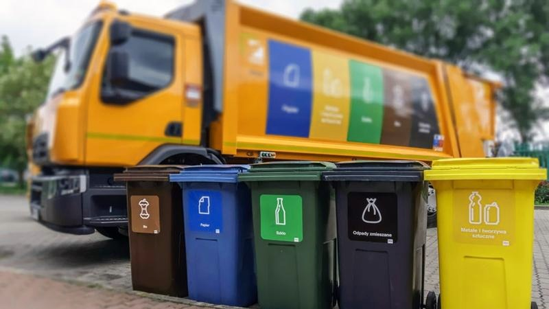 Kiedy wywóz śmieci? Terminy odbioru odpadów w twojej okolicy